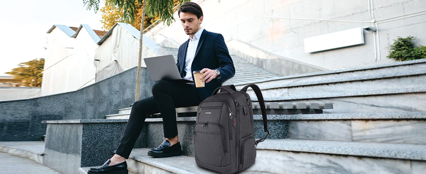 Рюкзак для ноутбука KROSER 17.3'' - бізнес, шкільний, для подорожей. З USB та RFID-кишенями (чорний)