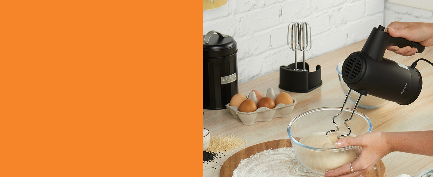 Ручний міксер Petra 300W з 5 швидкостями, турбо-функцією та набором насадок, срібний колір