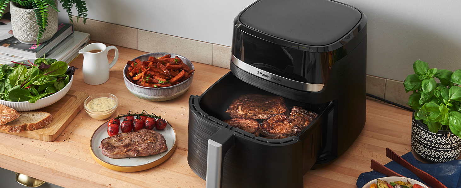 Фритюрниця Russell Hobbs SatisFry XXL 8.3л з Rapid AirFryer: 9 програм, без олії, сенсорний екран, гриль, випічка