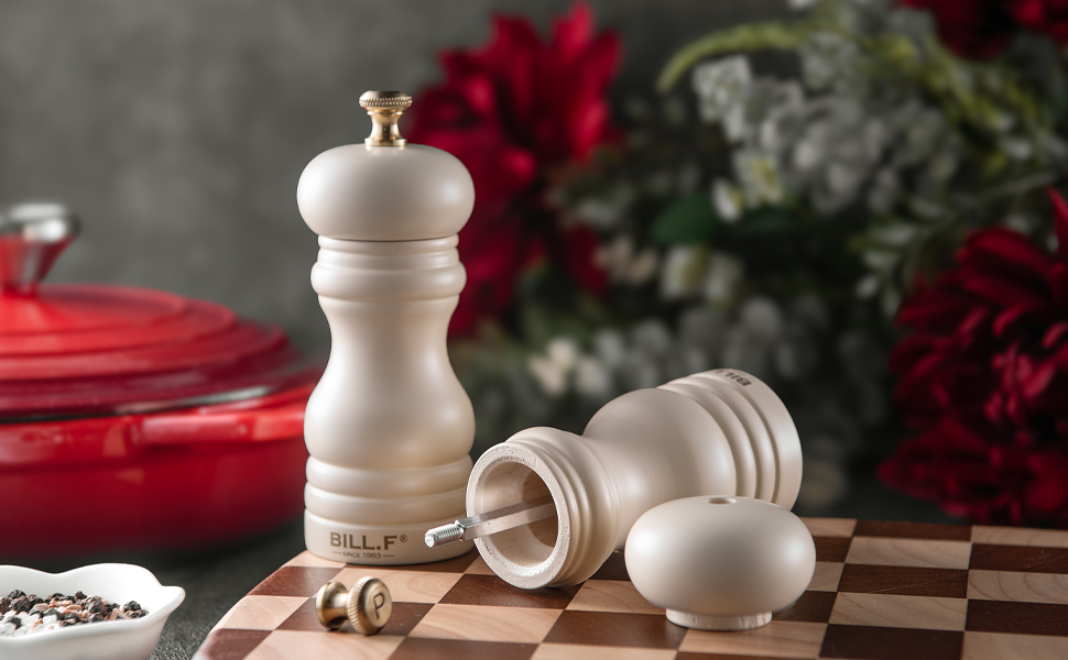 Набір для солі та перцю Bill.F, 2 шт., дерев'яні, ручні, з регульованим керамічним млином, 13,5 см (чорний та кремовий)