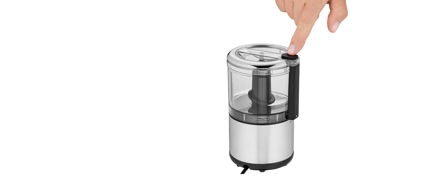 Електричний подрібнювач WMF Kult X – компактний міні-подрібнювач з нержавіючою сталлю, 0,3л, для овочів, трав та горіхів, миється в посудомийній машині