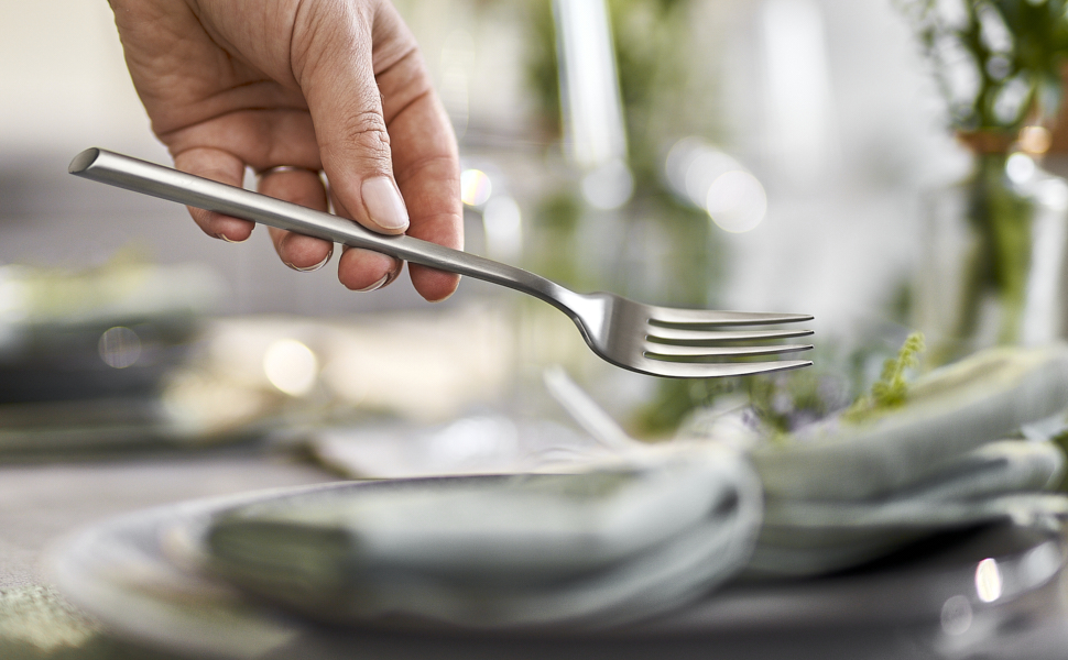 SPRINGLANE Cutlery Set 40-piece. Matte stainless steel, Robust cutlery set for 8 people made of rust-resistant 18/10 stainless steel, featuring a knife, fork, tablespoon, teaspoon, and cake fork.