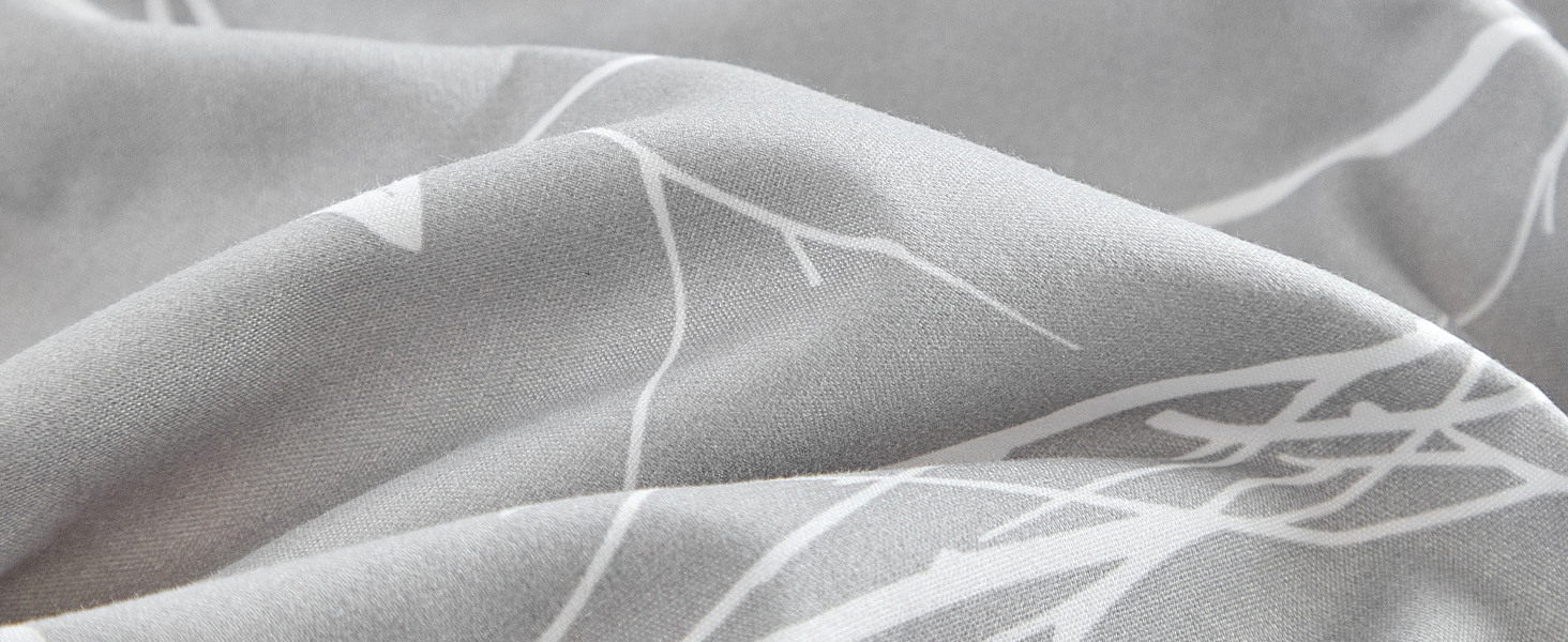 Постільна ковдра Lekesky 135x200 4-х частинна - 2 наволочки 135x200 см + 2 наволочки 80x80 см, квітковий принт, сірий поліестер мікрофібра з блискавкою, гілки сірий/білий