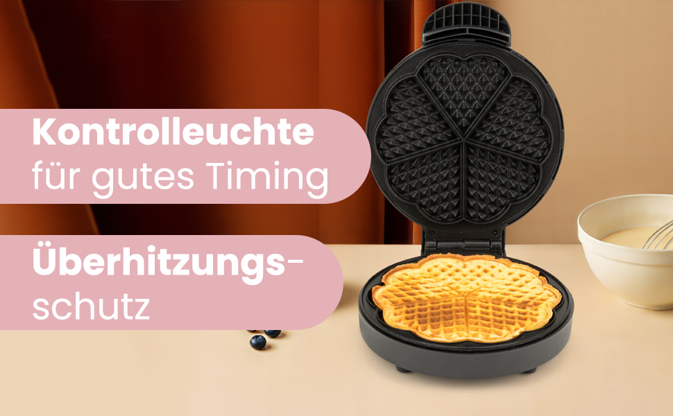 Clatronic® Heart-Shaped Waffle Maker with 7-Inch Non-Stick Plates - 1000W