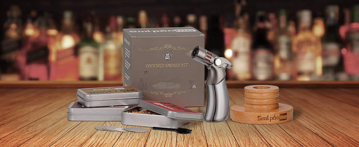 Набір для копчення коктейлів з ліхтариком, коптильня для віскі з факелом, 4 види дерев'яної стружки, подарунок для батька, чоловіка та любителів коктейлів (без бутану), коптильня для коктейлів з факелом з стружкою вишні