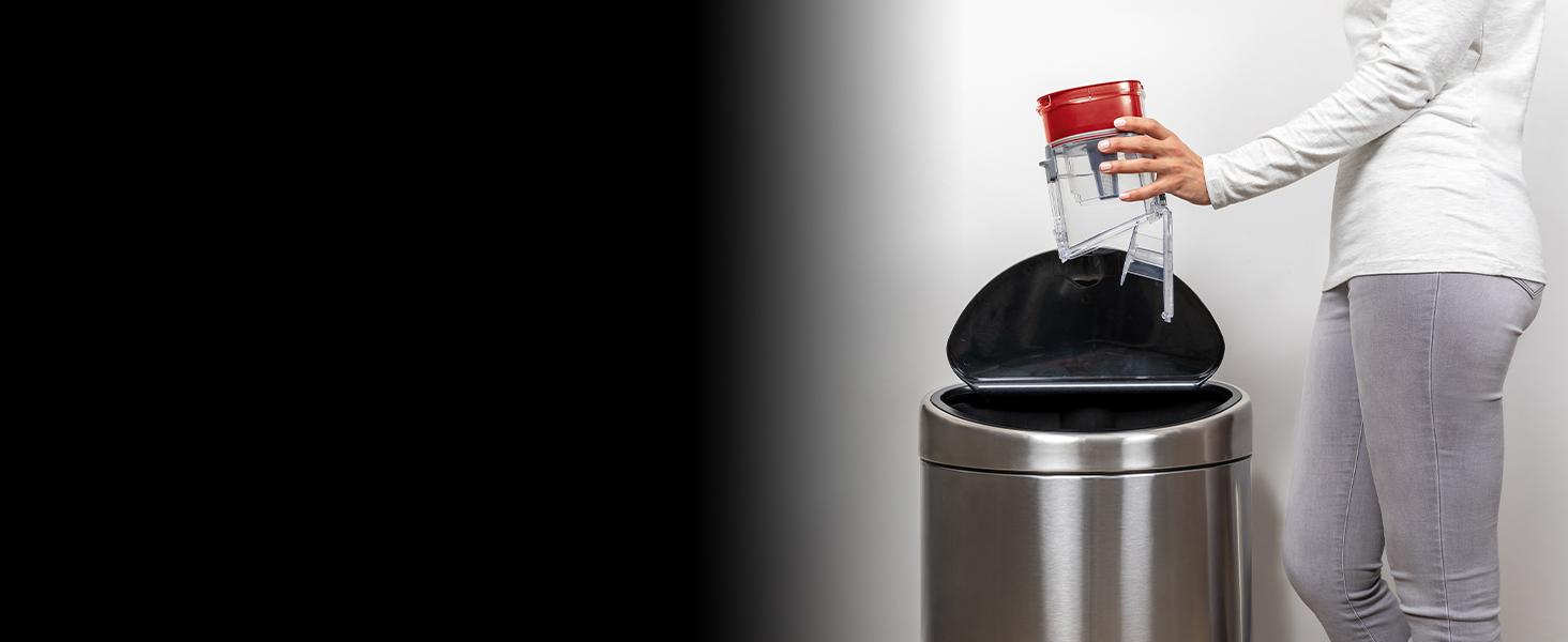 Пилсос бездротовий Shark IZ201EU з антизаплутування волосся, 40 хв роботи, 0.7 л, насадка для шерсті тварин, червоний