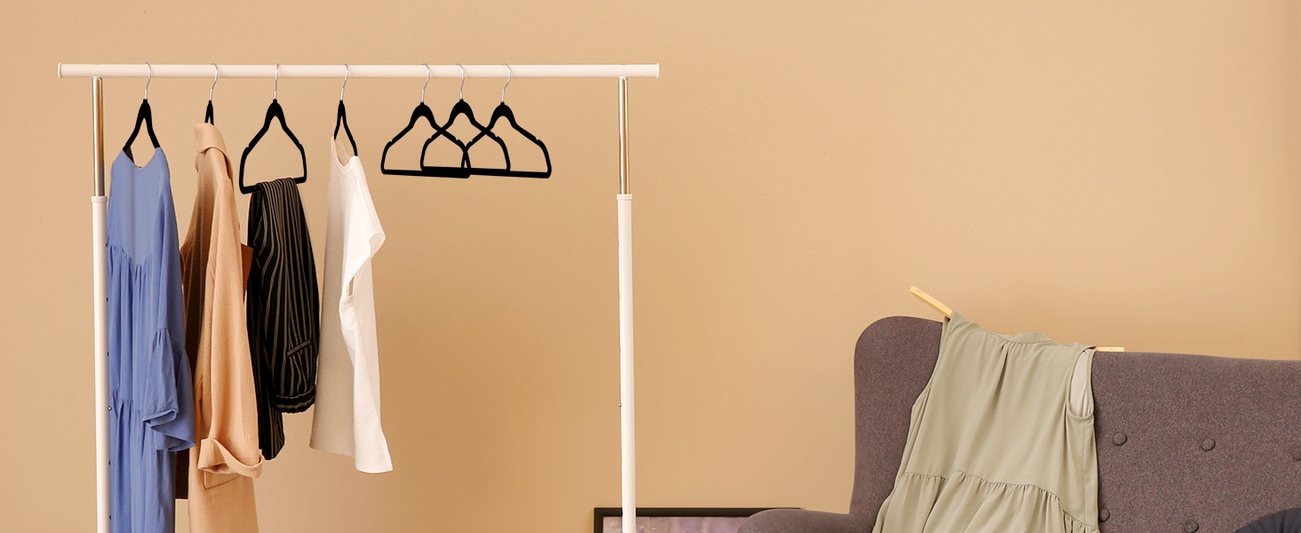 В'язки для одягу з велюру 20 шт. - В'язки для одягу, що економлять місце, для костюмів, тонкі антиковзаючі вішалки для штанів, поворотний гачок на 360°, широкі вішалки для одягу, міцні велюрові вішалки (Чорний)