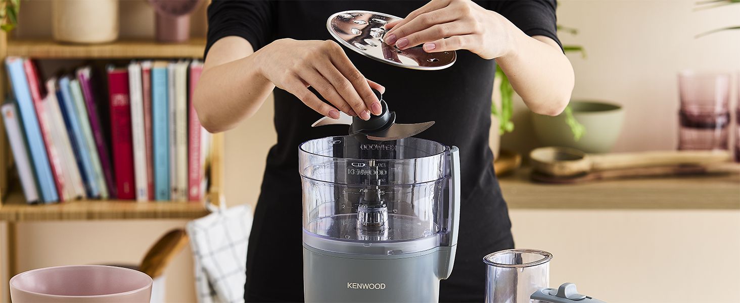 Кухонний комбайн Kenwood MultiPro Go FDP22.130GY: компактний, 650 Вт, 1.3 л, блакитний/сірий