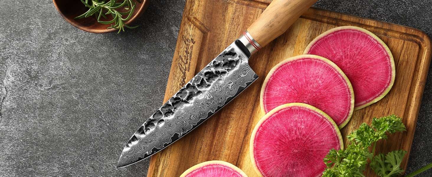 Ніж Santoku Wakoli Olive з дамаської сталі 17 см - професійний кухонний ніж з дамаської сталі 67 шарів з серцем VG10, ручка з оливкового дерева - для м'яса, риби та овочів, в дерев'яній коробці