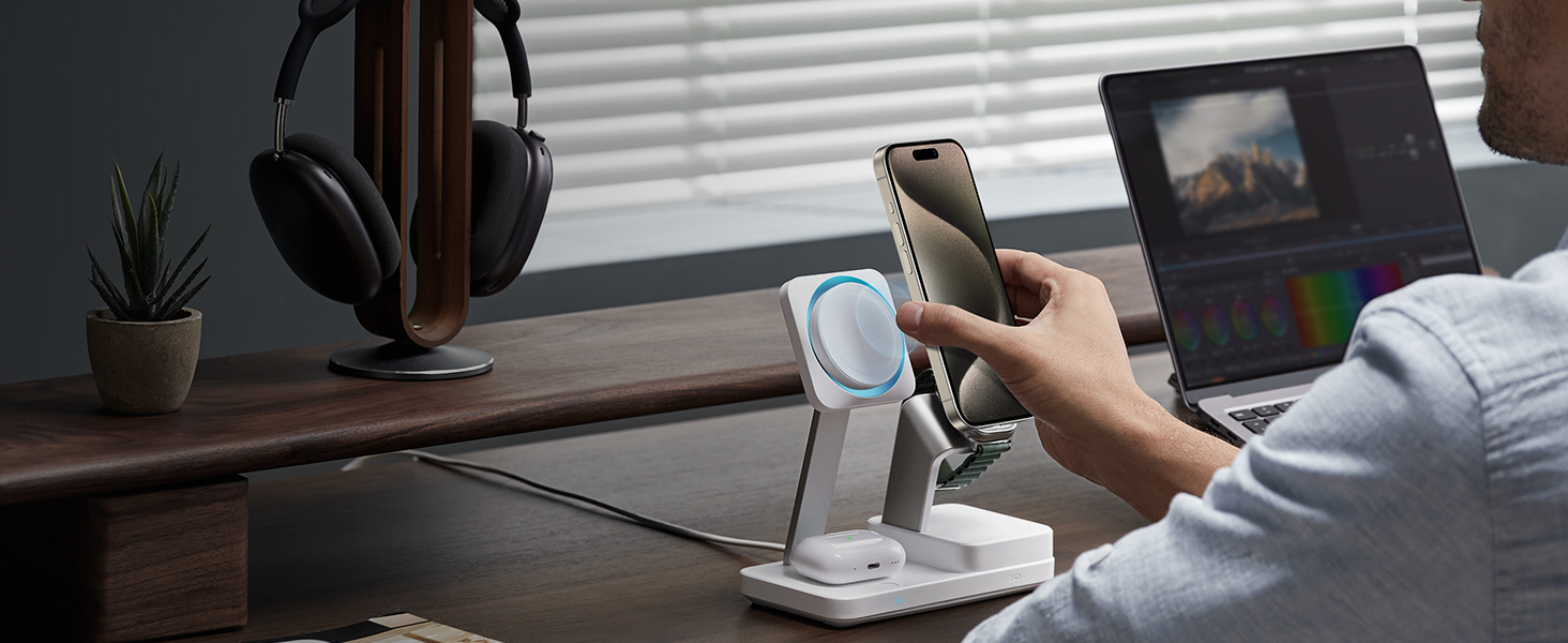 Зарядний пристрій ESR 65W GaN 6-в-1 з підтримкою MagSafe, білий. Сумісний з iPhone 17/16/15/14/13/12, Apple Watch, AirPods та USB A/C пристроями