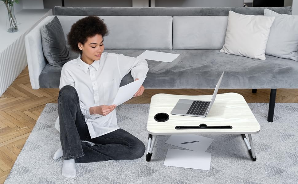 Стіл для ноутбука, піднос для ліжка, складаний портативний стіл для ноутбука, піднос для читання, піднос для сніданку, стіл для ноутбука, тримач для напоїв, піднос для книг, для вітальні, офісу та в дорогу, 60 x 40 см, білий