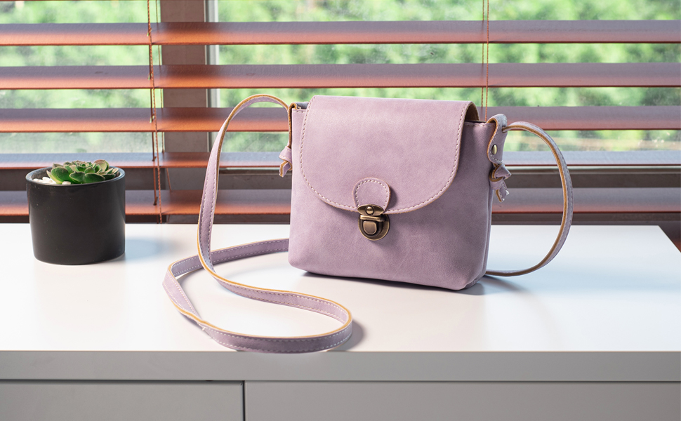 Сумка жіноча через плече Kleine Umhängetasche, екошкіра, маленька крос-боді, світло-лілова. Замок для безпеки