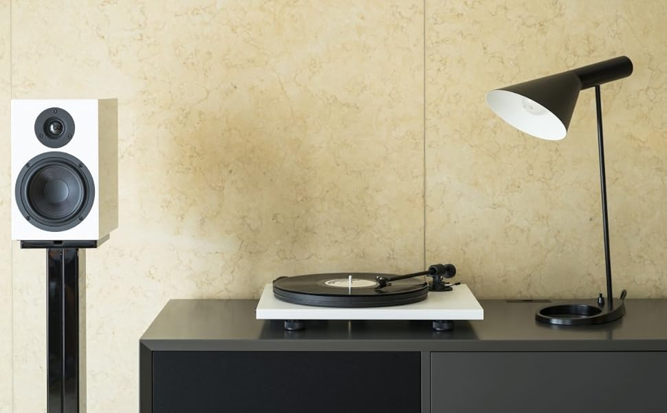 Pro-Ject Primary E Red: Вініловий програвач для аудіофілів, Plug & Play