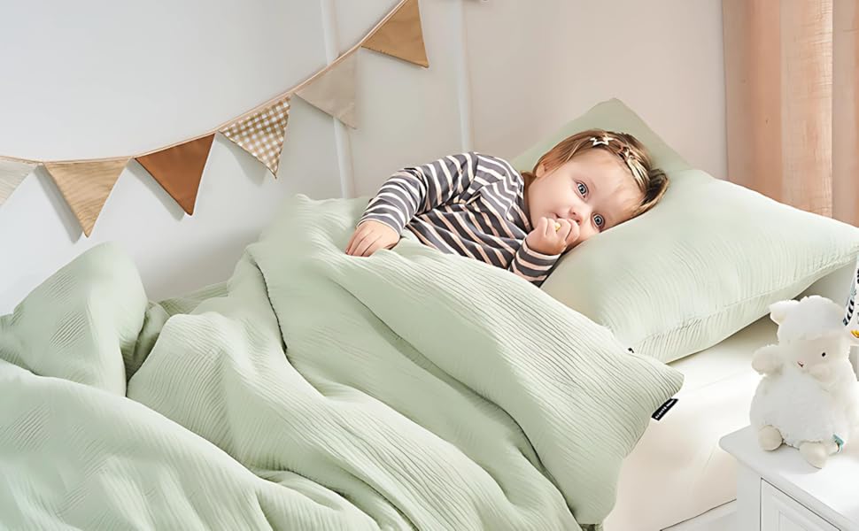 Набір постільної білизни для дитячого ліжечка Kinderbettwäsche 100x135: 2 шт. | Сертифікат ÖkoTex, підходить для алергіків | Набір муслінової постільної білизни з 1 простирадлом 135x100 та 1 наволочкою 40x60 | Хакі 100 см x 135 см Хакі