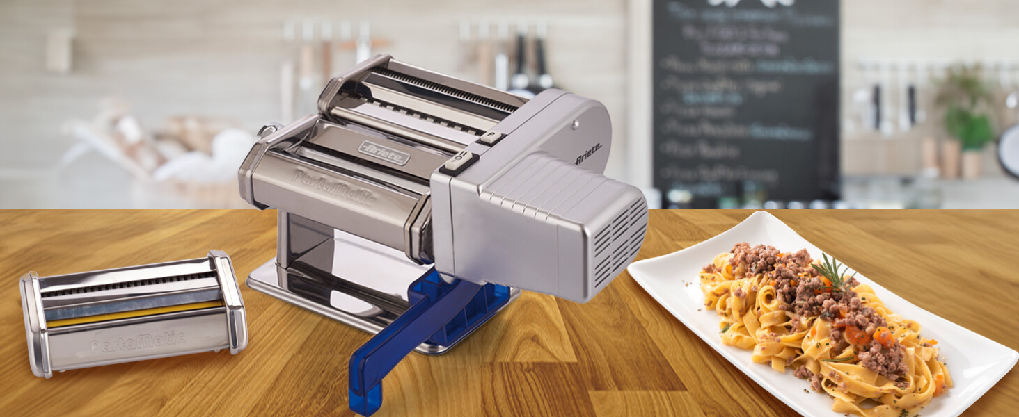 Електрична машинка для макаронів Ariete Pastamatic 1593, 90 Вт, 2 швидкості, 9 режимів тіста, 5 насадок, ручка та затискач
