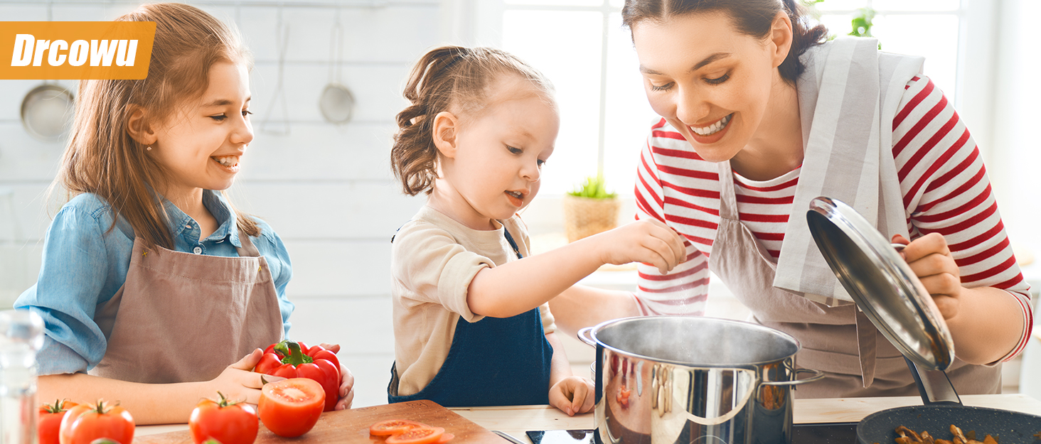 Кухонні ваги Dr. Oetker 15 кг, цифрові, водонепроникні, з LCD-дисплеєм, багатофункціональні, точність до 1г, функція тарування, сенсорні кнопки, велика панель з нержавіючої сталі, срібні