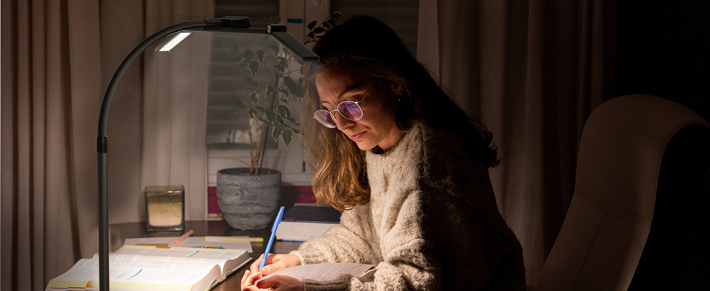 LED лампа настільна Jackyled з 3 регульованими головками, диммер, пульт, для монітора, офісу, майстерні, 5 рівнів яскравості та кольорових температур