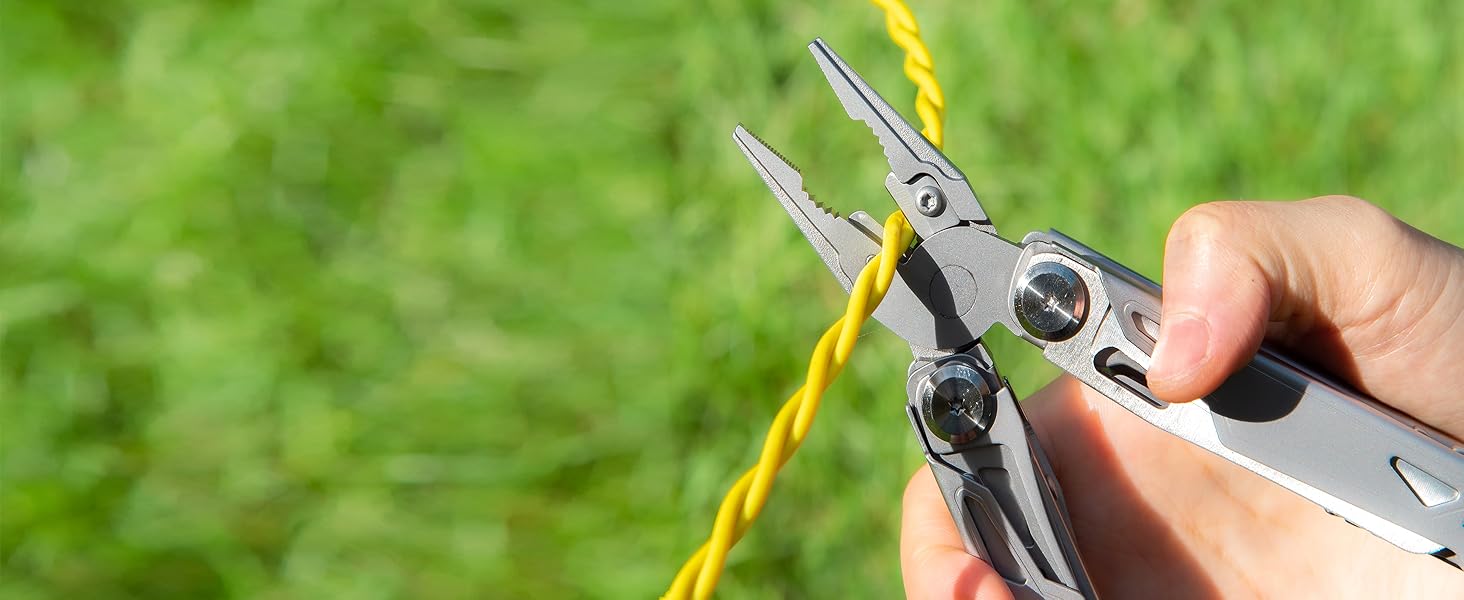 Мультитул преміум-класу 27-в-1: інструмент для кемпінгу, туризму та відпочинку на природі | З набором біт та зручною сумкою