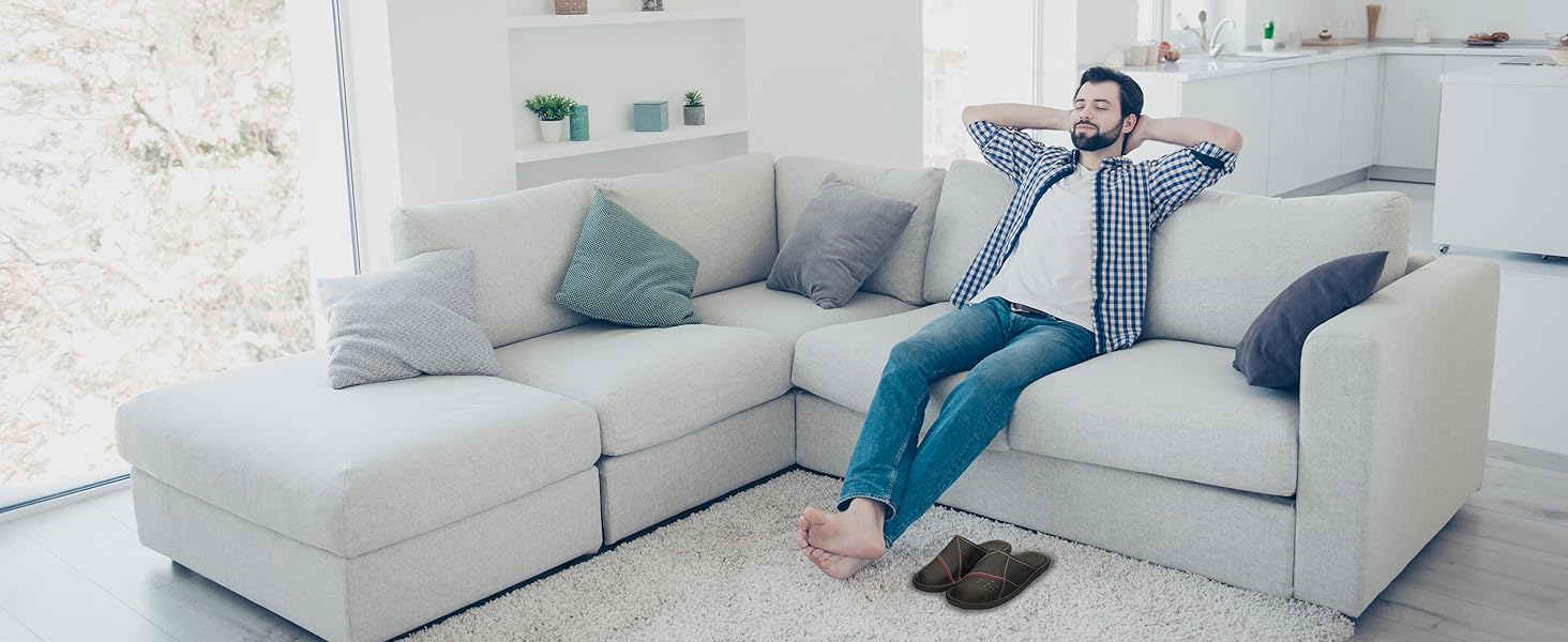 Чоловічі шкіряні домашні капці BeComfy (Німеччина) - чорні, коричневі, розміри 40-50 EU