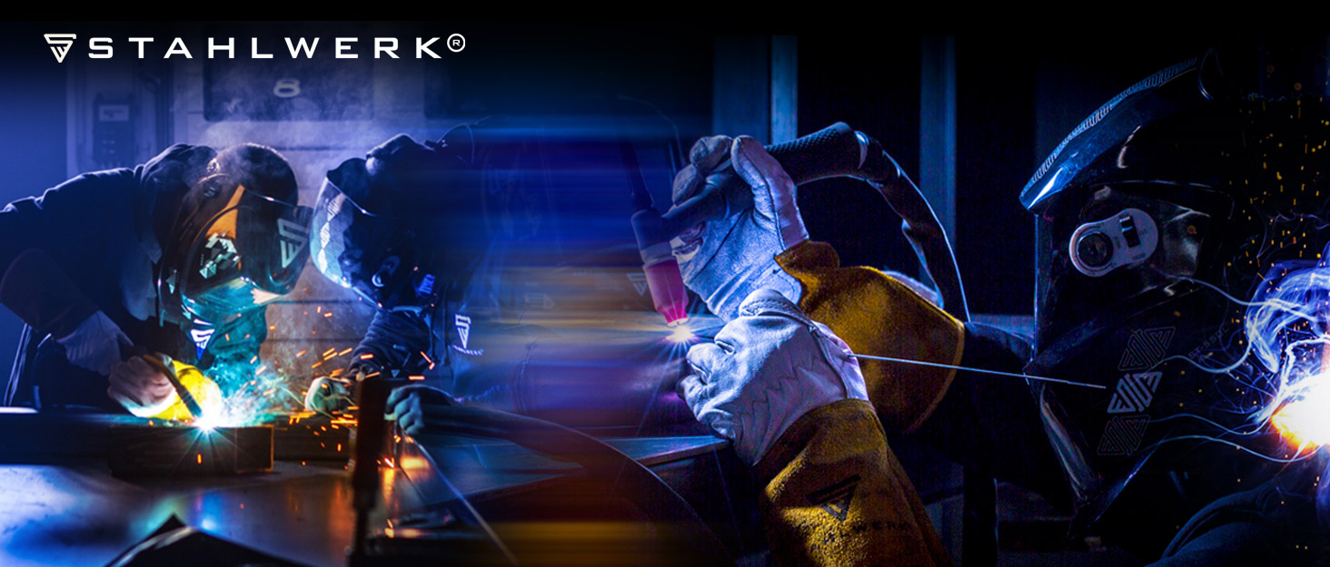 Акумуляторний шуруповерт STAHLWERK 18V Brushless з набором: акумулятор, зарядний пристрій, кейс (ABS-18 ST)