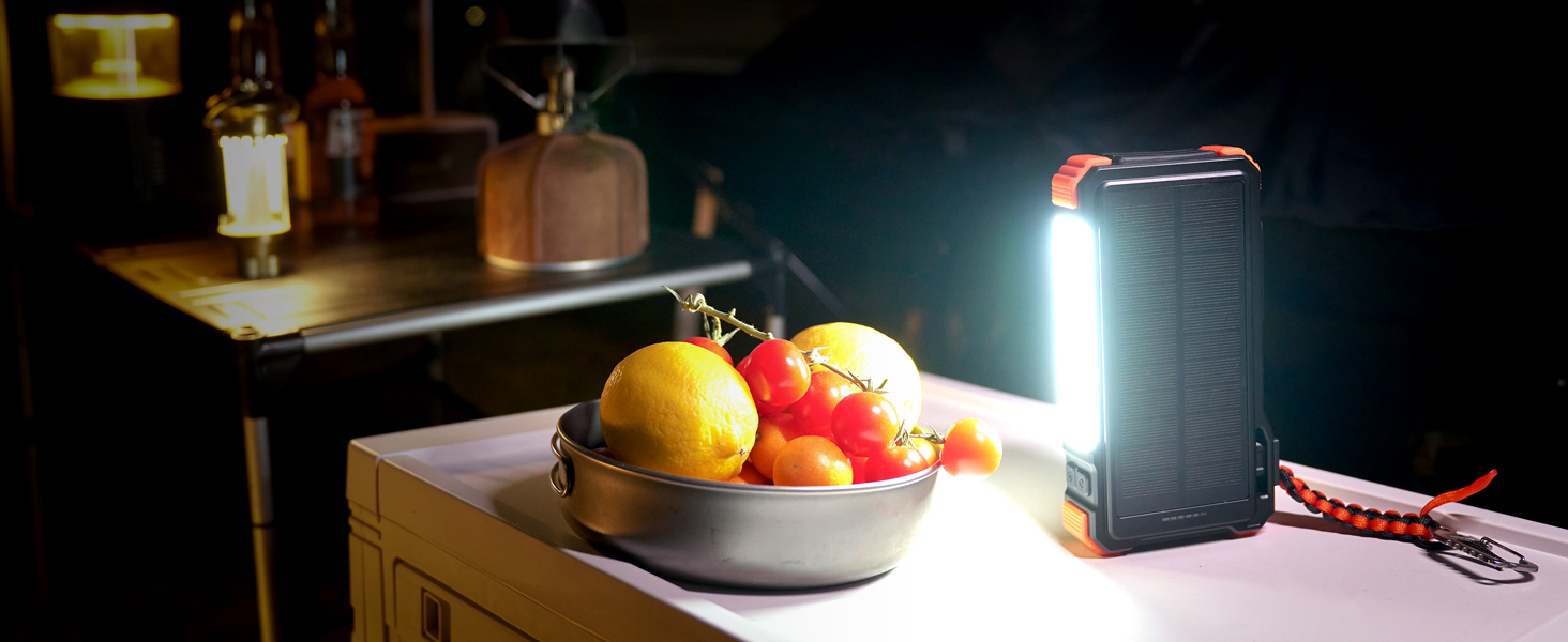 Портативний зарядний акумулятор BLAVOR Solar 20000mAh з кабелем, 20W, сонячний, USB-C, для телефонів та Apple Watch, з ліхтариком та карабіном, оранжевий