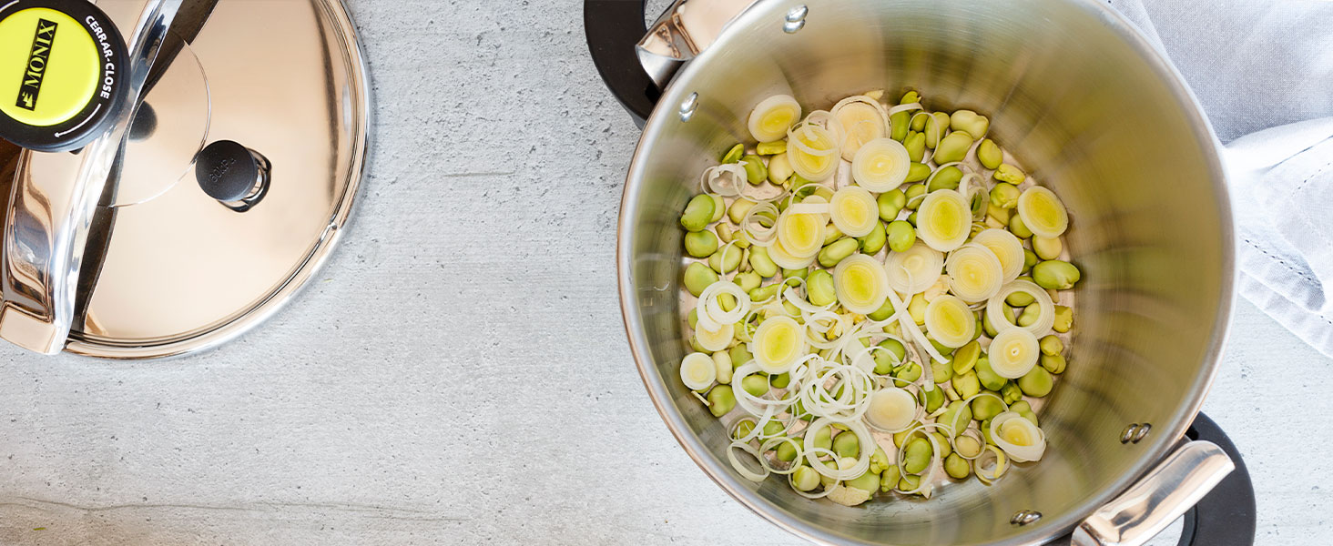 Традиційний сковорода-каструля Monix Classica 4 літри, чорний/нержавіюча сталь