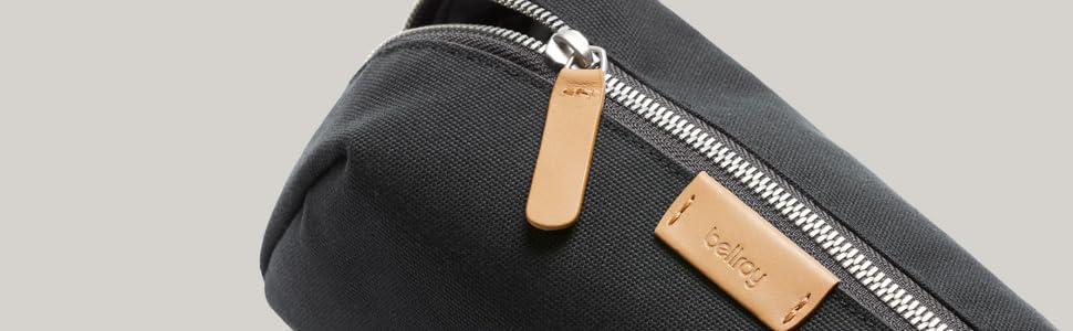 Чоловіча косметичка Bellroy Kulturbeutel Plus Navy - стильна та зручна сумка для подорожей