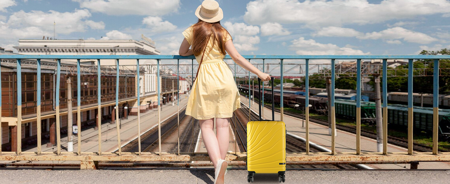 Жовтий валіз Vankean 20 дюймів з спінінг-колесами та TSA-замком, розширюваний, згідно з вимогами авіакомпаній