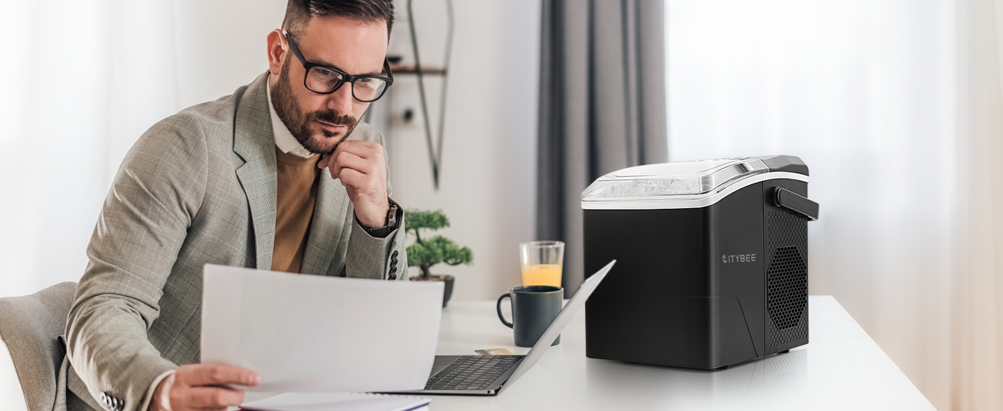 Машина для приготування кубиків льоду Klein - 2 розміри, 9 кубиків за 6 хвилин, портативна, для офісу, кемпінгу та вечірок (чорний)