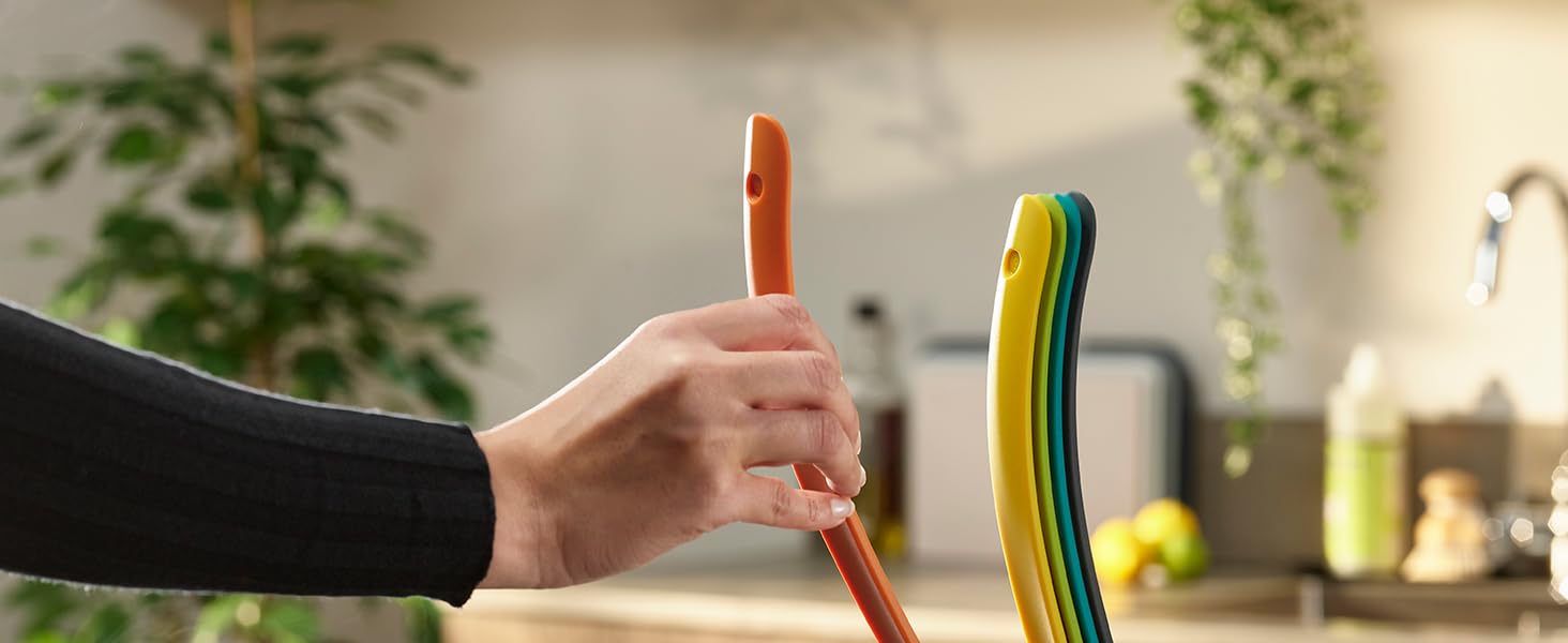 Набір кухонних аксесуарів Joseph Joseph Nest 5 шт. з магнітною підставкою, чорний/нержавіюча сталь, для компактної організації кухні, стійкий до миття в посудомийній машині