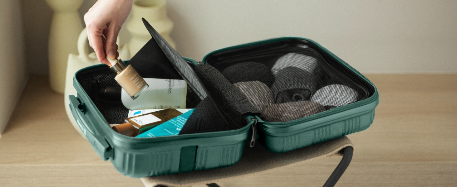 Набір валіз NUMADA Upfly T10 (3 шт.) з ABS: ручна валіза 55x40x20, середня валіза 66x44x26, косметичка. Зелений колір. Безпечний та міцний.