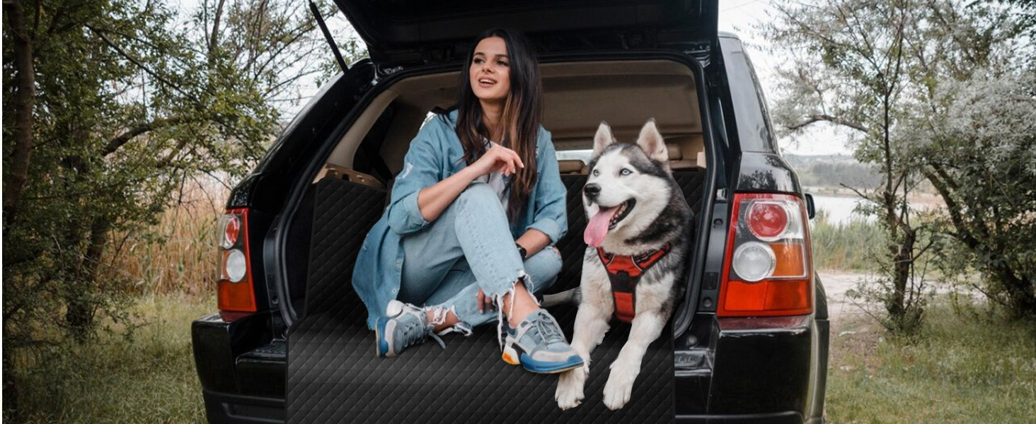 Захист для багажника автомобіля для собак: водонепроникний та стійкий до подряпин килимок з захистом бокових панелей та краю багажника. Легкий у догляді та міцний, чорний.