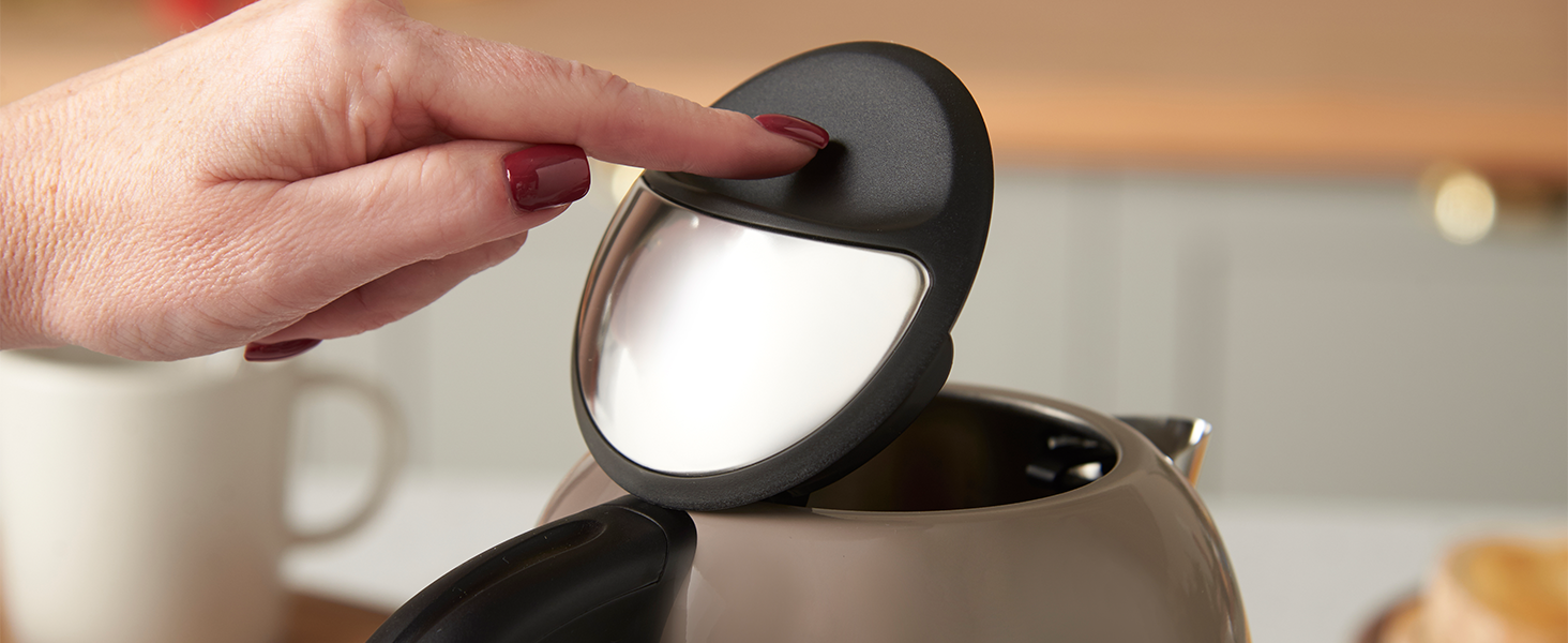 Електричний чайник Russell Hobbs Colours Plus Mokka 1.7л з нержавіючою статтю, 2400W, з фільтром від накипу та індикатором рівня води