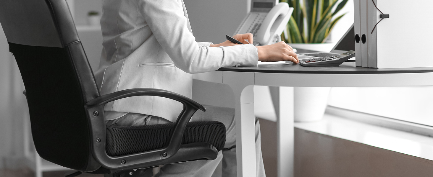 Ортопедична подушка для сидіння Feagar з Memory Foam, для офісного крісла, автокрісла, інвалідного візка, чорна тканина, до 100 кг