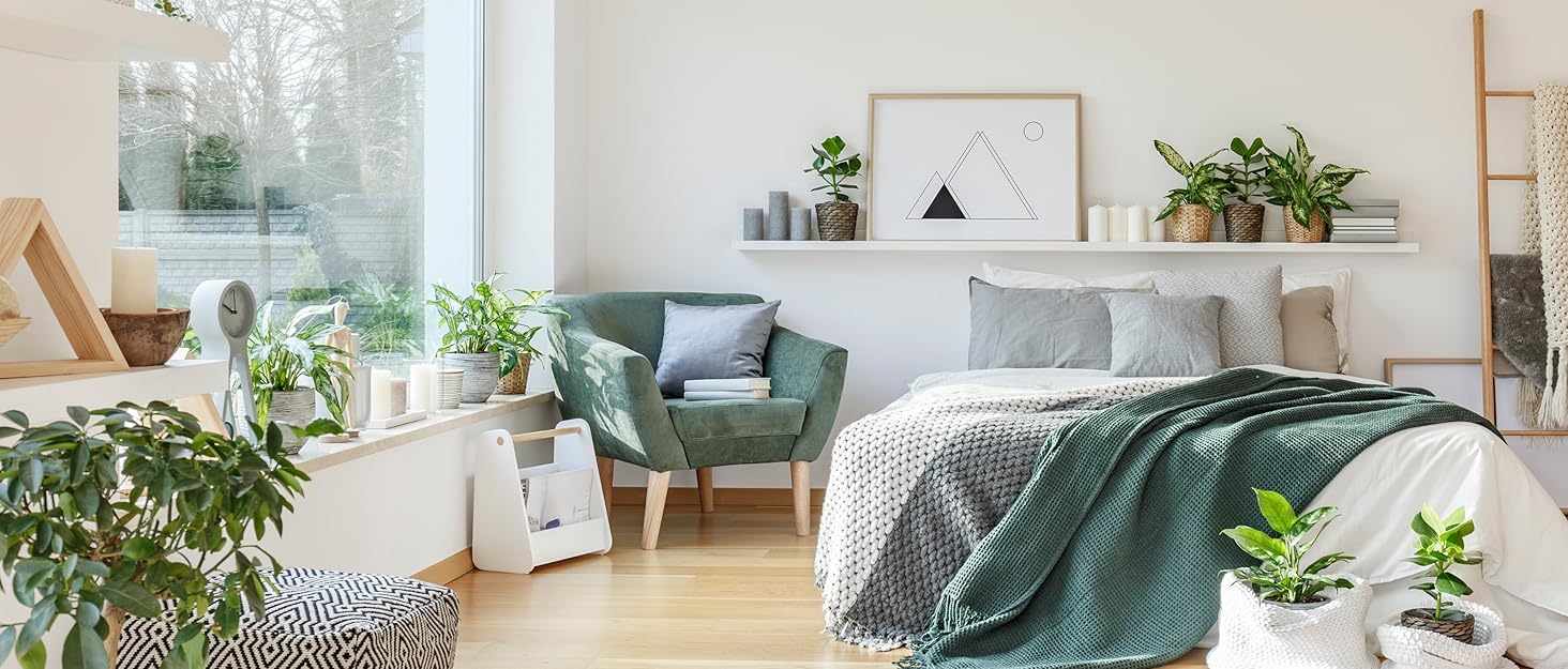 Дерев'яна годівниця для птахів IDEA HOME MAXI на ланцюжку, підвісна, для круглорічної підгодівлі диких птахів