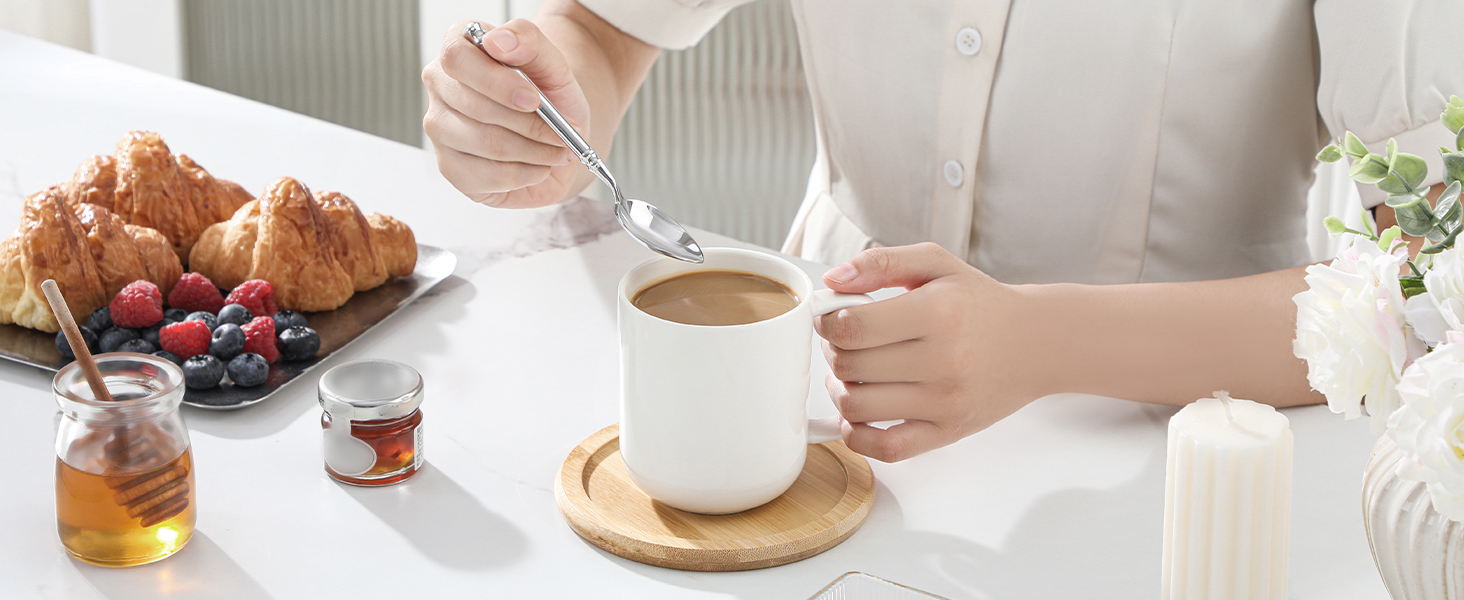 Набір чашок для кави MALACASA LUNA, 6 шт., 300 мл, порцеляна. Підходять для кави, чаю, соку, лате, капучино, какао. Можна мити в посудомийній машині та використовувати в мікрохвильовці. Серія LUNA, білий колір.