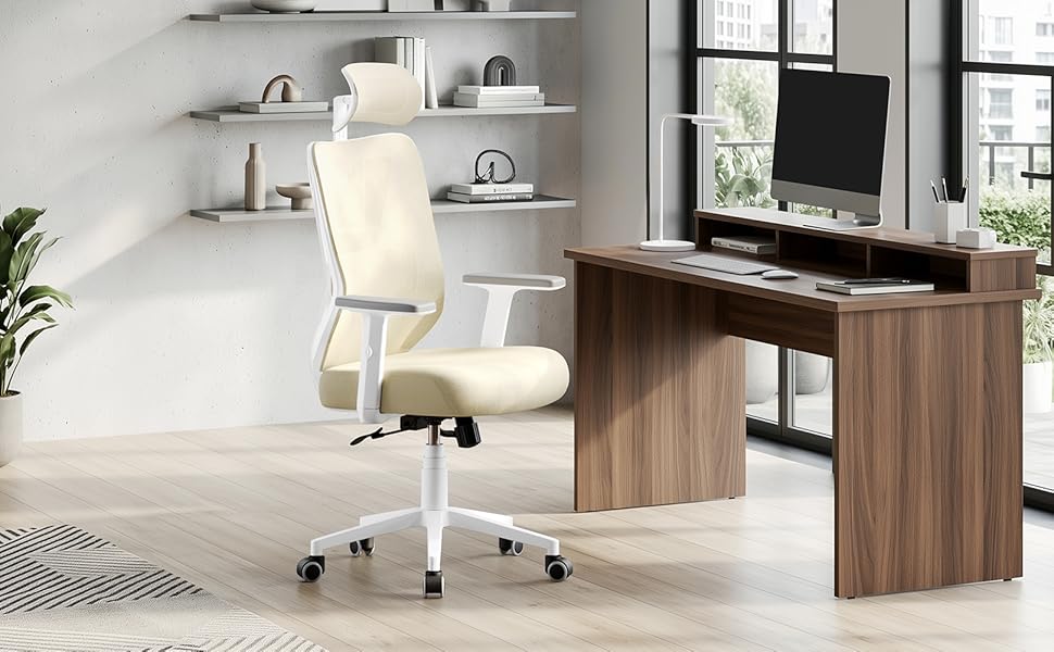 Офісне крісло Yaheetech з регульованою підголівником та підтримкою попереку, дихаюча сітчаста спинка, широке сидіння, S-подібна спинка, поворотне на 360°, бежеве