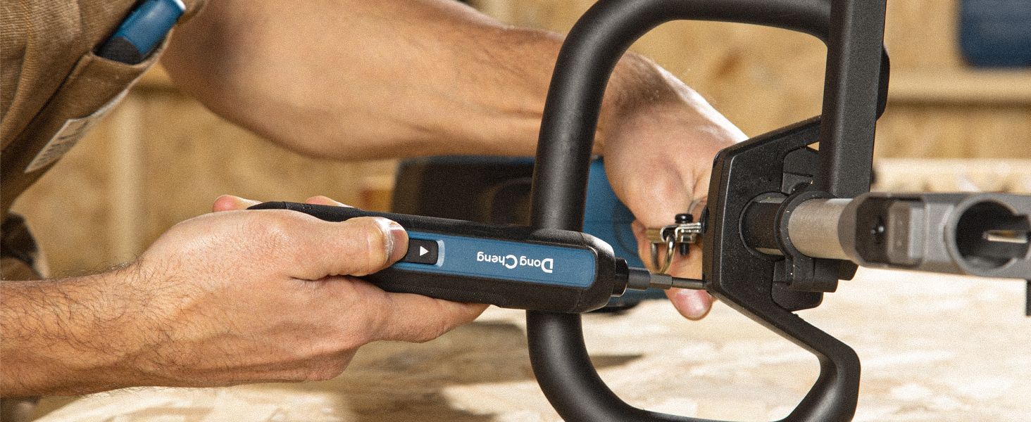 Міні акумуляторний шуруповерт DongCheng, 4V, 2000 mAh, Li-Ion, 3 положення моменту, LED, набір з 8 біт S2