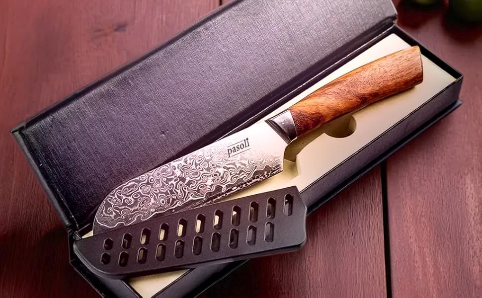 Pasoli Damascus Santoku Knife incl. Blade Protector | 67-Layer VG-10 Damascus Steel | Sharp 13 cm Blade | Elegant Wooden Handle | Ideal Chef's Knife