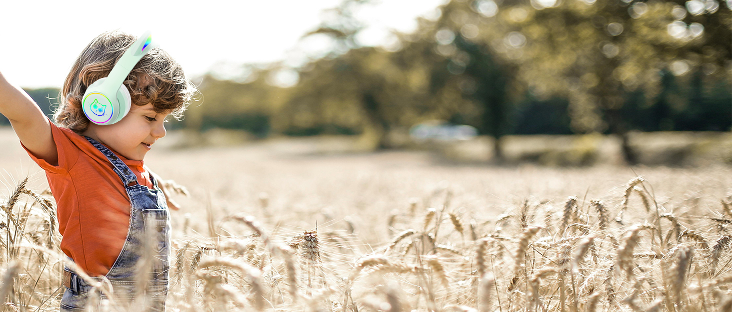 Бездротові навушники IFecco для дітей з мікрофоном, Bluetooth, LED-підсвітка, котячі вушка, чохол. Сумісні з iPad, планшетами та смартфонами.