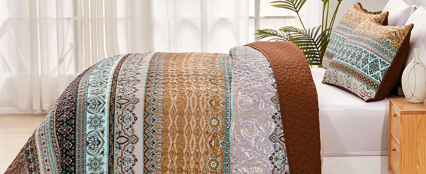 Покривало WONGS BEDDING 220x240 см Boho, стьобане, мікрофібра, 3 предмети: покривало та 2 наволочки 50x70, для двоспального ліжка, коричневе, для спальні чи дивана