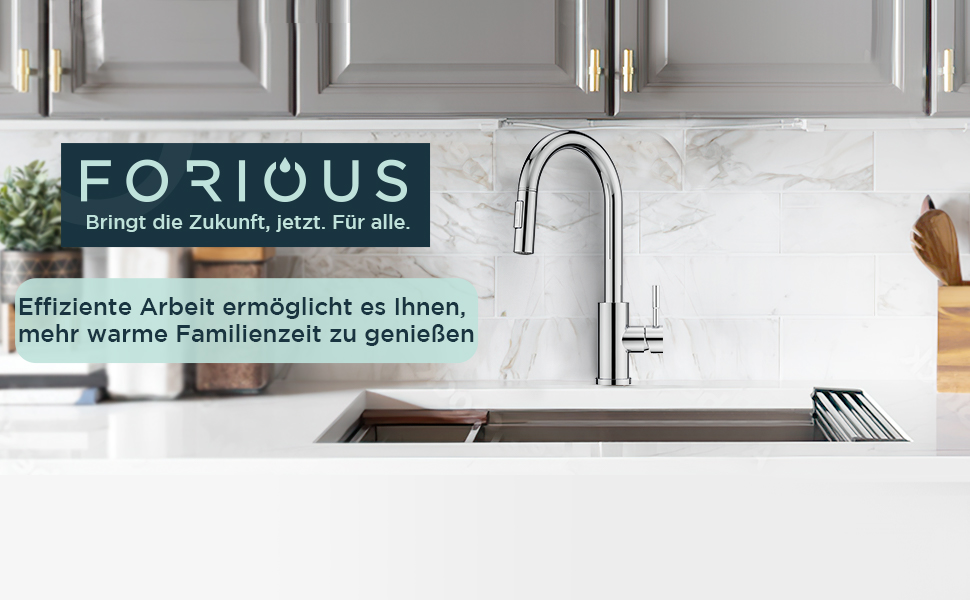 Змішувач кухонний FORIOUS чорного кольору з високим виливом та висувною лійкою, поворотний на 360°, полірований хром