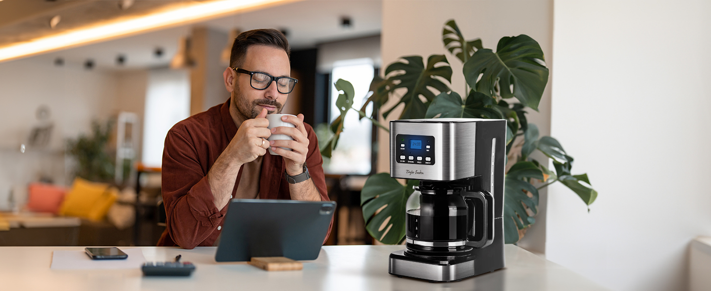 Кавомашина Taylor Swoden Darcy 950W з таймером, 1.5L, 12 чашок, автоматичне відключення, чорна
