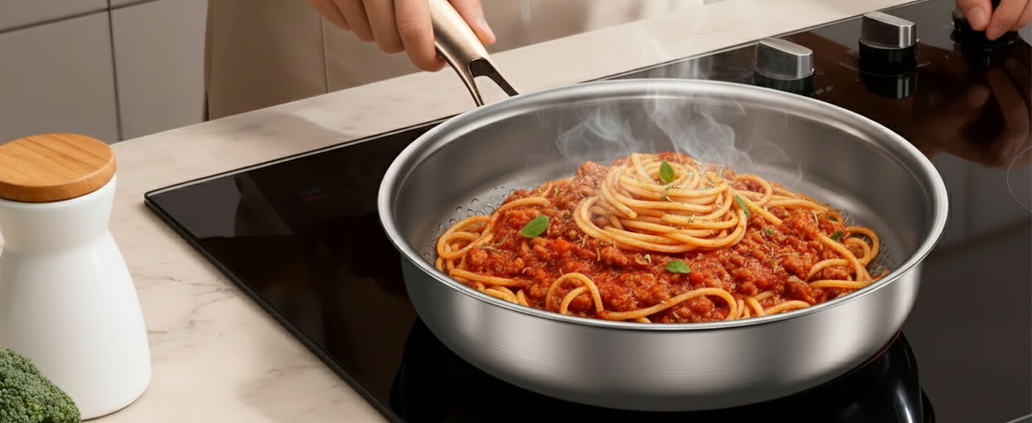 Пательня сталева 28 см Titan, не покрита, індукційна, з ручкою з рожевого золота, 18/10, для всіх типів плит та посудомийки, без PTFE/PFOA