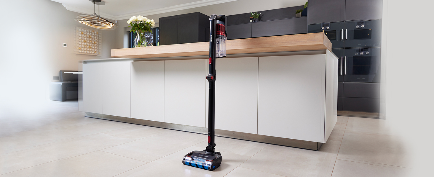 Бездротовий пилосос Shark IZ300EUT: акумулятор 60 хв, DuoClean, насадка для тварин, антизаплутування волосся, 20 см щілинна насадка, чорно-червоний