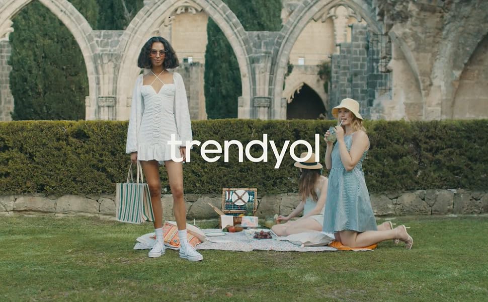 Джинси жіночі Trendyol Mom Jeans висока талія прямі чорні розмір 40