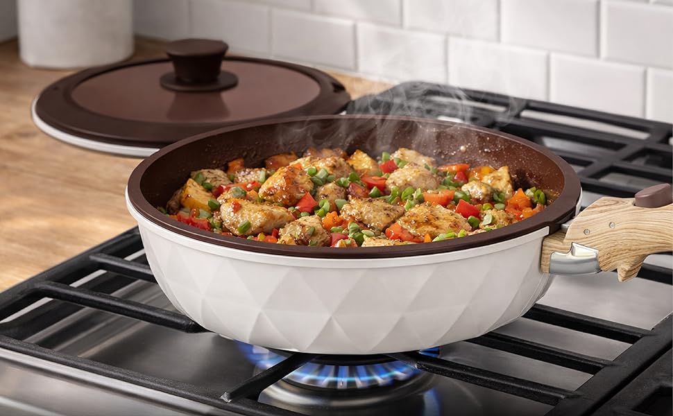 Набір посуду 9 предметів з антипригарним покриттям Diamant Beige: каструлі та сковорідки для всіх плит, включаючи індукційні. Без PFOA/PFAS