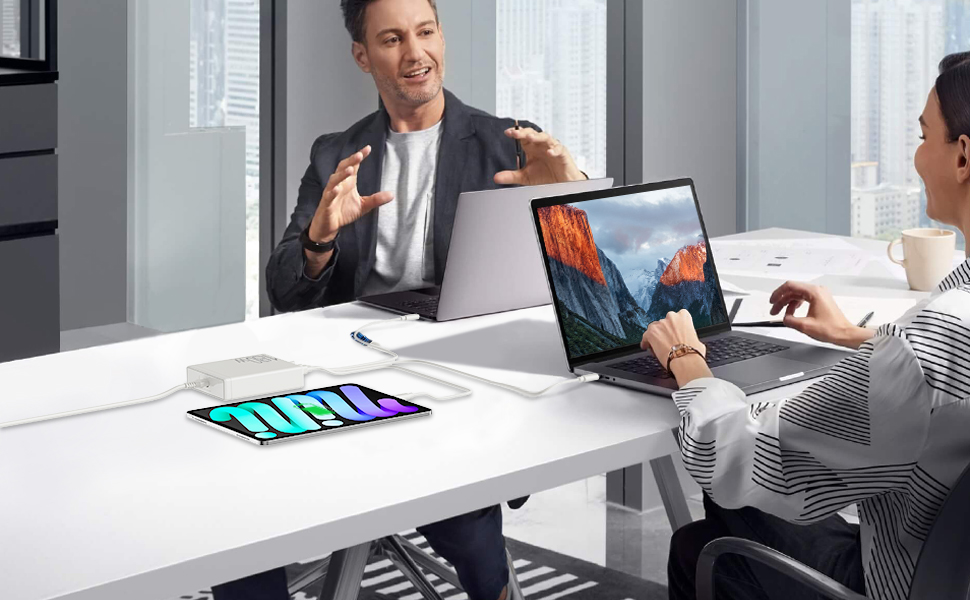 Зарядний пристрій USB 6 портів з LCD екраном GaN 180W для MacBook, iPad, iPhone 16/15/14/Pro/Max, Samsung Galaxy S23 - Білий