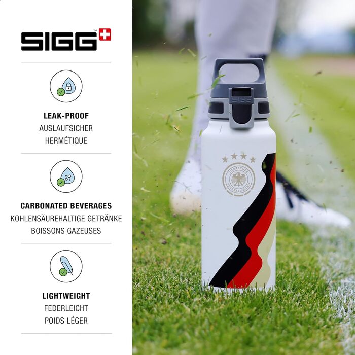 SIGG Алюмінієва пляшка для води WMB ONE, 0,75L/1L, зроблено у Швейцарії, сертифікат ClimatePartner, підходить для газованих напоїв, герметична, легка, BPA-free, для активного відпочинку