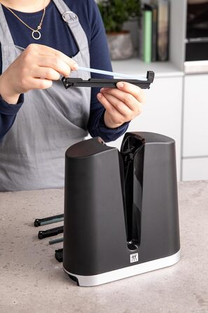 Точилка для ножів ZWILLING V-Edge, керамічна, чорна